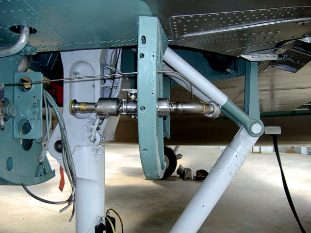 The fuel valve relocated in the aft of the port nacelle